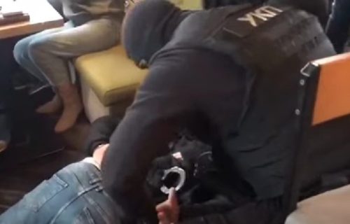PALA grupa kriminalaca u Beogradu i Novom Sadu: UHAPŠENI tokom primopredaje novca (VIDEO)