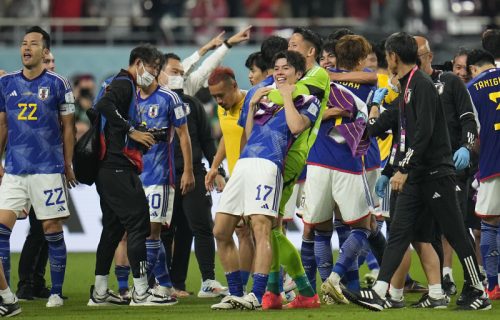 Gol Japana podelio fudbalsku javnost: Niko nije potpuno siguran da li je lopta napustila teren! (FOTO)