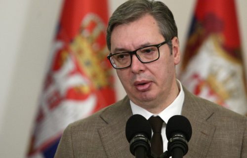 Potvrđeno iz kabineta predsednika: Vučić će biti upoznat sa sadržajem pisma Kfor po povratku sa Hilandara