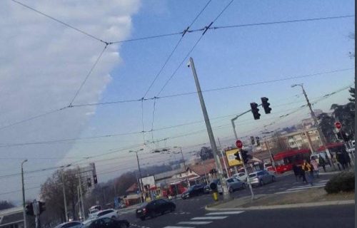 Neobična pojava iznenadila Beograđane: Pogledajte kako je "puklo" nebo iznad prestonice (FOTO)