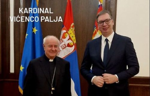 Vučić se sastao sa kardinalom Paljom: Predsednik razgovarao sa zvaničnikom Rimokatoličke crkve