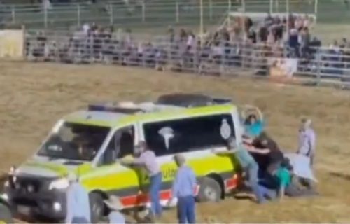 Tragedija u novogodišnjoj noći: Prvi put jahao BIKA, ovaj ga smrskao (VIDEO)