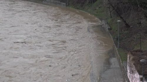 RHMZ izdao NAJNOVIJE UPOZORENJE: Moguće izlivanje 10 reka u Srbiji, vodostaji u porastu