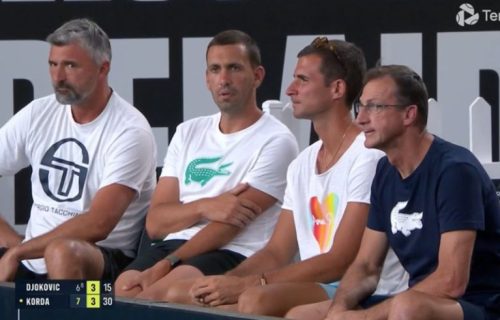 Marko Đoković ponovo u loži: Novak ga isterao, ali on se vratio!