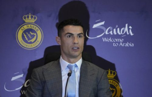 Ronaldo predstavljen u novom klubu: Navijači Al Nasra dočekali jednog od najvećih svih vremena!