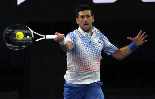 Novak se prošetao do četvrtfinala: Đoković kao brzi voz pregazio nejakog De Minora!