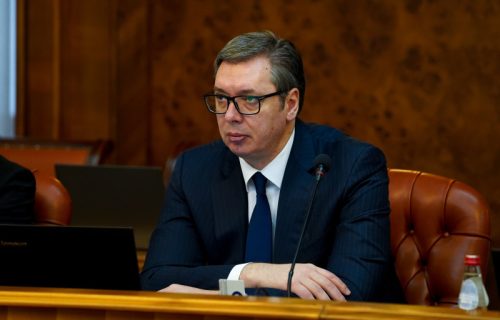 BORBA ZA SRBIJU: Završena sednica Vlade, predsednik Vučić se večeras OBRAĆA GRAĐANIMA