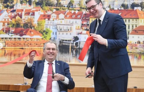 Otvoren obnovljen Češki dom - Vučić: Zeman bio uz nas kad su to samo hrabri smeli, pravi prijatelj Srbije