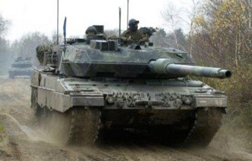 Nemačka PRELOMILA: Šalje tenkove "Leopard 2" u Ukrajinu