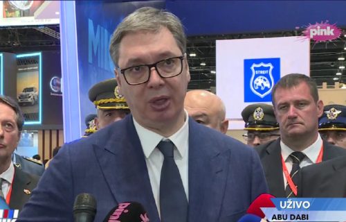 Vučić u Abu Dabiju: Krenula je opšta trka u naoružavanju, ulažemo VELIKI NOVAC u vojsku