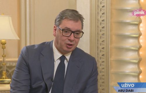 Dronovi su BUDUĆNOST! Vučić: "Biće velika borba između odbrane i napada"