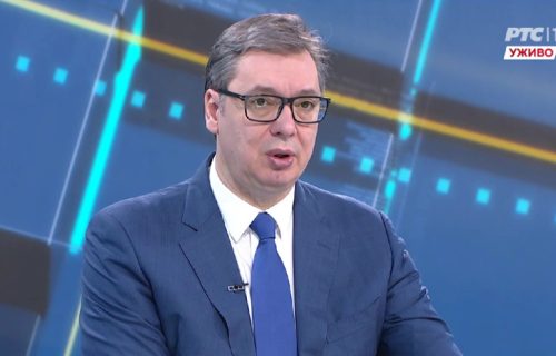 Vučić o napadima: Jovanović govorio da ću potpisati secesiju Kosova, dva dana kasnije tvrdi da nije TO rekao