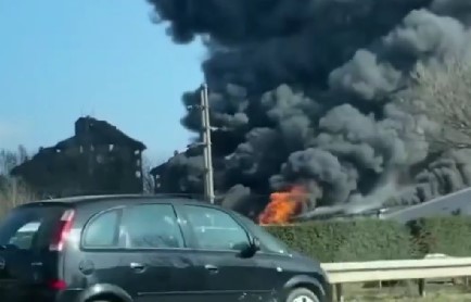 Kulja CRNI DIM, vidi se iz celog grada: Izbio POŽAR u Galenici (VIDEO)