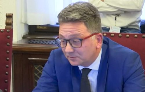 Ministar Jovanović ODBRUSIO Obradoviću: Vi biste da rušite ustavni poredak i sve rešavate silom (VIDEO)