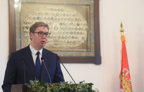 Pročitajte celu BESEDU predsednika Vučića: Govor o istoriji, državi, jedinstvu i slobodi (FOTO)