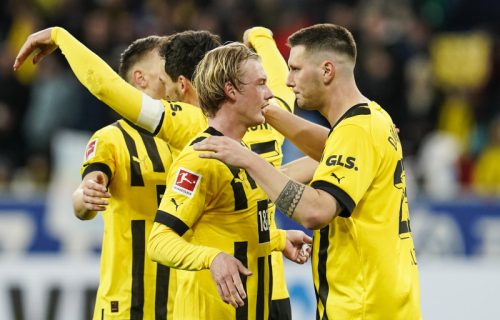 Dortmund izbija na prvo mesto: "Milioneri" minimalcem do liderske pozicije na tabeli!