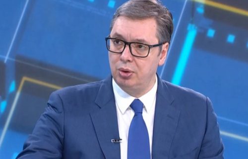 Vučić saopštio ODLIČNE VESTI: Očekujemo da prosečna plata u martu bude 750 evra