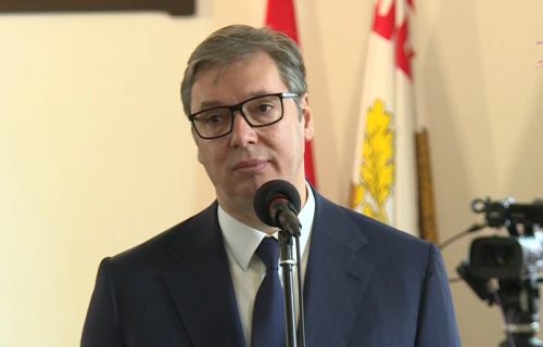 Vučić: Lajkove nažalost dobijaju oni koji nekome prete, a ne oni koji jačaju državu