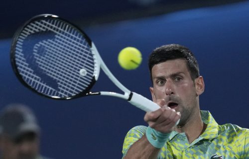 Đoković jači od problema i Mahača: Srbin u drugom kolu ATP Dubaija!