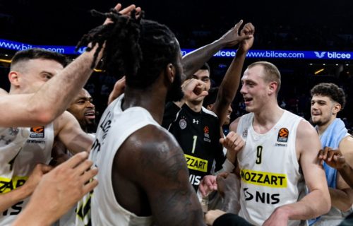 Partizan je oba puta savladao Efes ove sezone, a ovo je glavni razlog: Neverovatnih 44/44 crno-belih