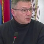 "Ponela sam ti VINJAK": Pokopala Ćutu usred sastanka, hteo da iskoči iz kože! (VIDEO)