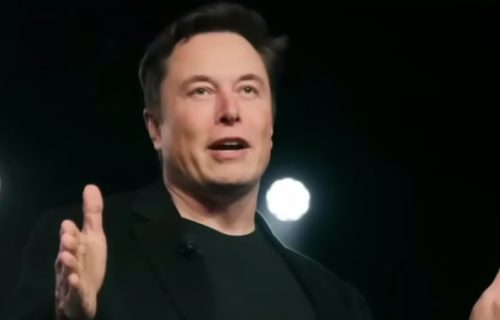 Ilon Mask insistira na tome da Tesla nije proizvođač automobila - bavi se veštačkom inteligencijom