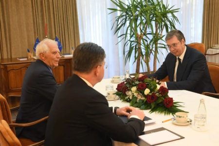 U Briselu počeo sastanak Vučića sa Lajčakom i Boreljom, sledi trilateralni sastanak sa Kurtijem