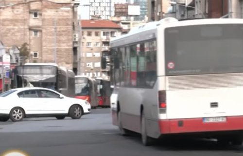 Isključuju se tramvaji i trolejbusi, autobusi menjaju trasu: Izmene u prevozu zbog skupa "Srbija nade"