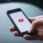 NOVA PRAVILA: YouTube počinje sa monetizacijom snimaka dojenja
