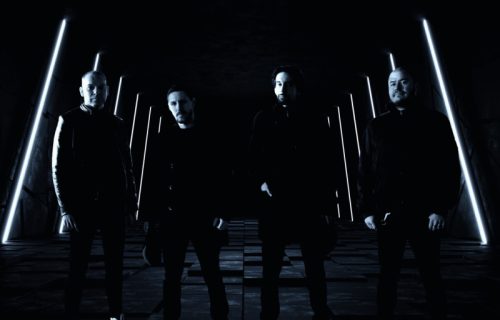 Novski, alternativni sint rok bend iz Beograda, objavio je video za novi singl pod nazivom"Dole"