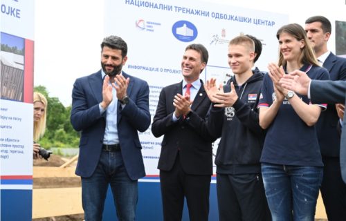 "Na Bežanijskoj kosi gradimo veliki sportski kompleks otvoren za sve" (FOTO)