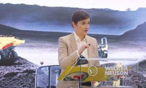 Brnabić: “Kragujevac postaje ponovo, posle dugo vremena motor tehnološkog razvoja naše zemlje” (VIDEO)
