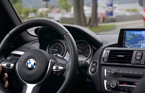 Hi tech rešenje automobilskog giganta: BMW koristi veštačku inteligenciju