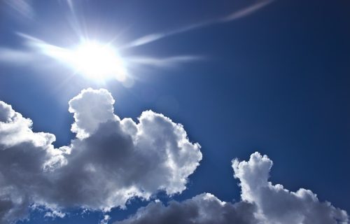 Vreme na Vaskrs: Sunce i oblaci će se smenjivati, temperatura osetno viša