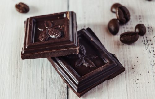 Najbrži način da postanete srećniji i zdraviji: Pojedite 48 grama crne čokolade