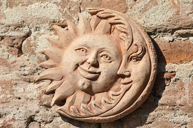 Dnevni horoskop za 21. februar: Mesec je u Lavu, vreme je za raskoš, drame i sklapanje poslova