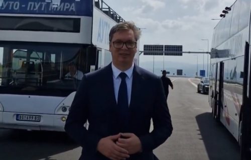 "Mnogo je lep jug Srbije": Vučić na Instagramu podelio utiske sa otvaranja prve deonice auto-puta (VIDEO)