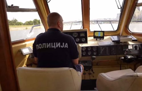 Prevrnuo se čamac na Dunavu kod Bača: Traga se za nestalima, sumnja se da ima mrtvih