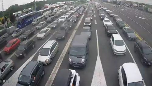 Potpuni kolaps na auto-putu Beograd-Niš: Nakon nezgode nastao haos, pojavio se i snimak (VIDEO)