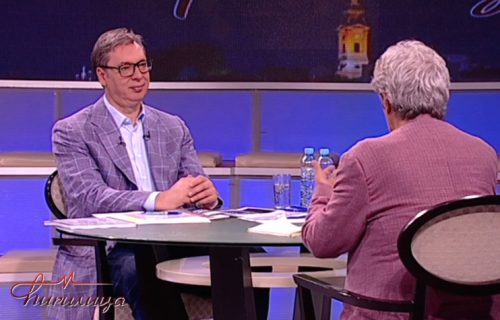 Predsednik Vučić u "Ćirilici": Prosečna plata u decembru 2025. godine biće veća od 1.000 evra