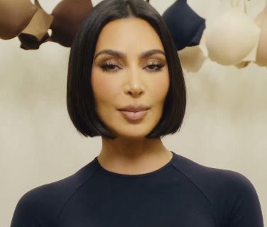 Kim Kardašijan se SKINULA GOLA: Vreo snimak "zapalio" društvene mreže (VIDEO)