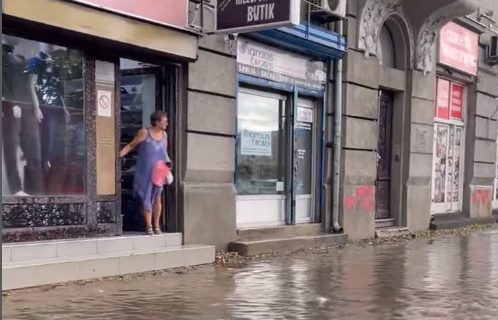 NOVO UPOZORENJE RHMZ: Beograd očekuje opet jako nevreme sa pljuskovima i grmljavinom