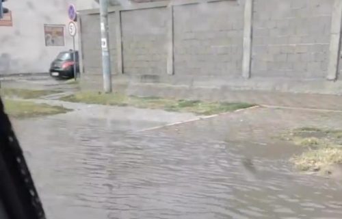 Vojvodina na udaru SUPERĆELIJSKE oluje: Putevi su pod vodom, pored vetra tukao i grad (VIDEO)