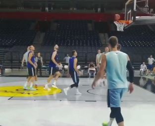 MUNDOBASKET JE SVE BLIŽI: "Orlovi" odradili poslednji trening pred put (VIDEO)