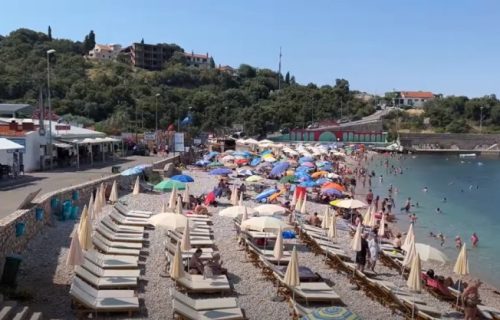 Fotografija sa plaže od pre 50 godina krije tužnu istinu: Da li vidite u čemu je razlika? (FOTO)