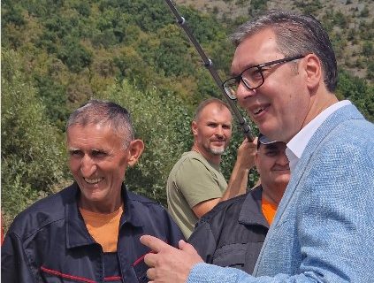 "Do Beograda će se stizati za dva sata i 10 minuta": Vučić obišao rekonstruisani put Raška-Novi Pazar