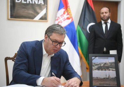 Predsednik Vučić se upisao u knjigu žalosti u ambasadi Libije:”Izgubljeni životi ne mogu da se nadoknade”