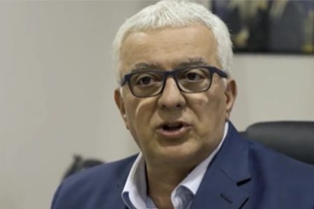 Mandić iz Donje Gradine: “Rezolucija uperena protiv srpskog naroda, vršimo pritisak na Spajića”