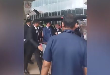 Drama kanadskog premijera: Delegacija ostala zaglavljena u Nju Delhiju zbog kvara na avionu