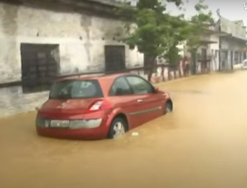 “Ovde smo bez struje, hrane, automobila, u jednoj nedođiji”: Uznemirujuće poruke srpskih turista iz Grčke